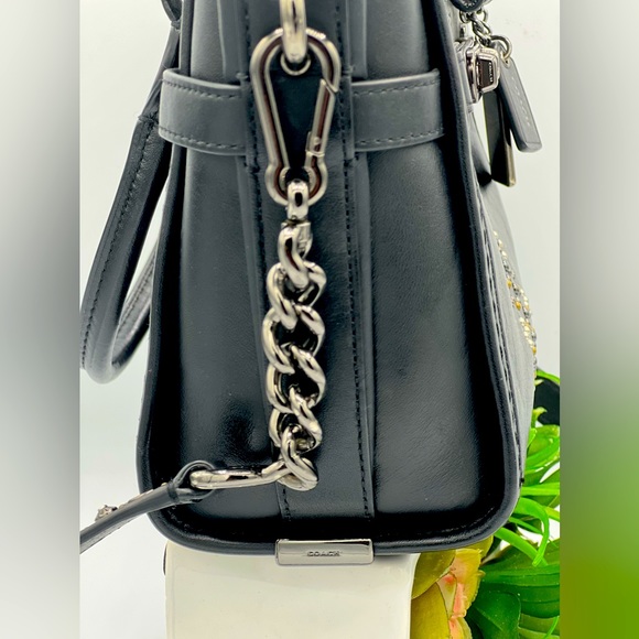 🌺Coach BANDANA RIVETS BLACK SWAGGER 21 LEATHER SATCHEL🌸🌺 - Picture 4 of 10